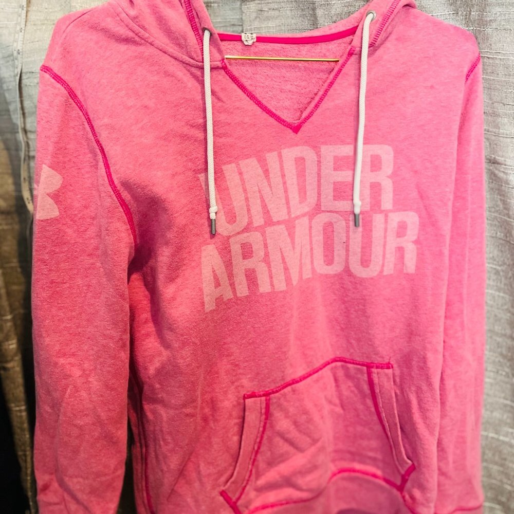 Girls Under Armour Large Pink Sweatshirt Hoodie-Large